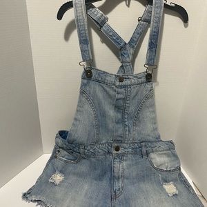 Extra large overalls shorts blue jean. Everything smoke free home